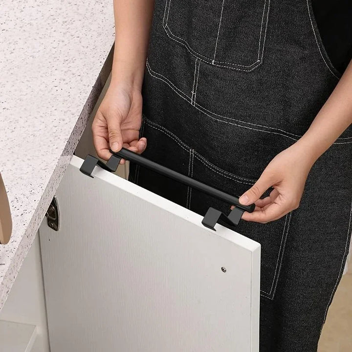 GripTowel™ – Smart Over-Cabinet Rack